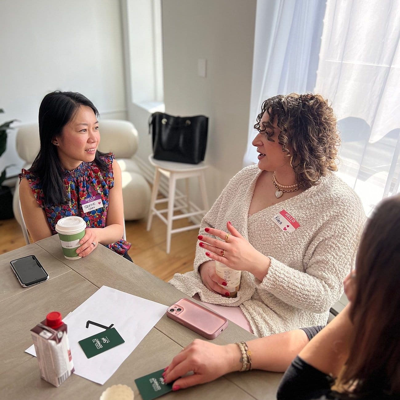 00BCE62A2E-EmbraceGalentines_12-ZaruhLeon_41112_WEB